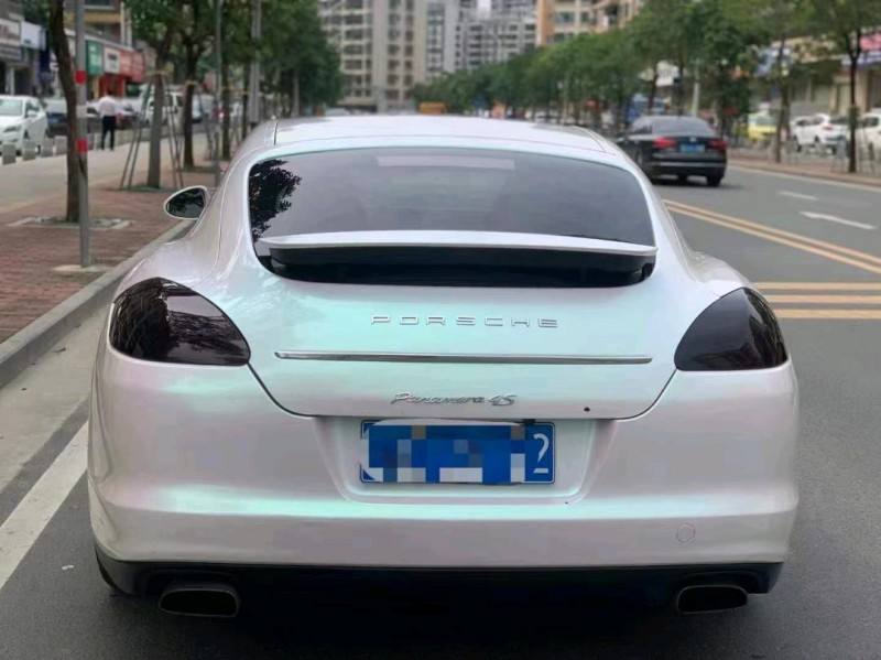 广州10年保时捷帕拉梅拉7