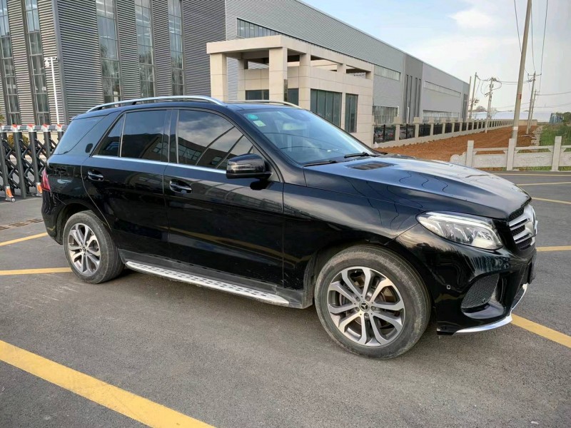 徐州17年奔驰GLE2