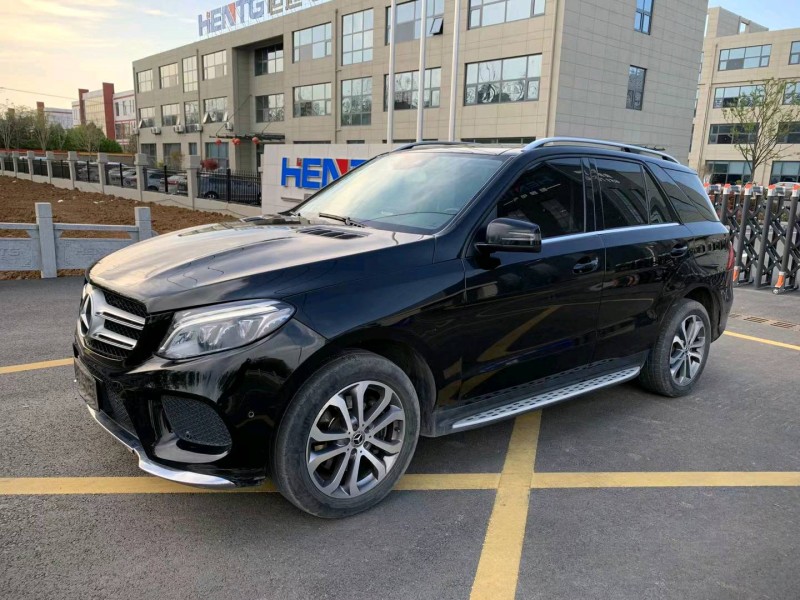 徐州17年奔驰GLE3