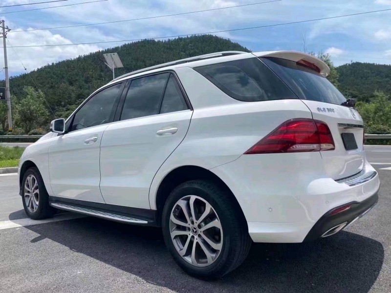 济南17年奔驰GLE3