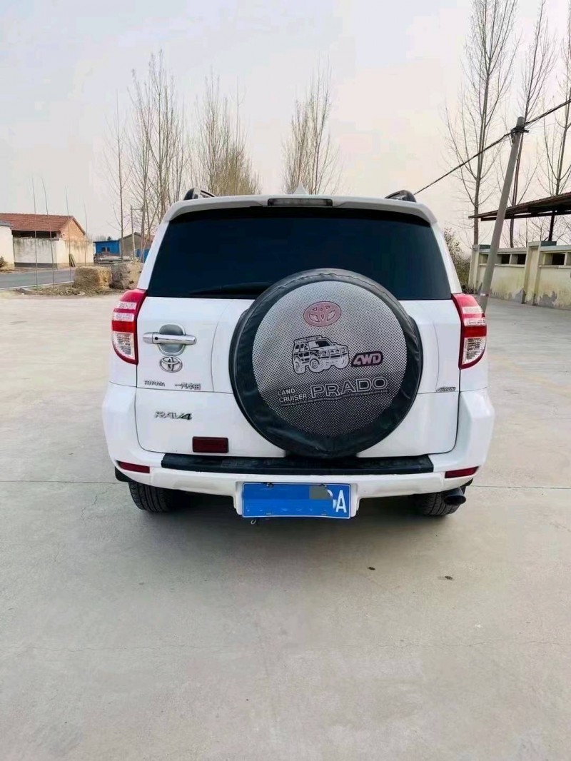青岛10年丰田RAV4荣放8