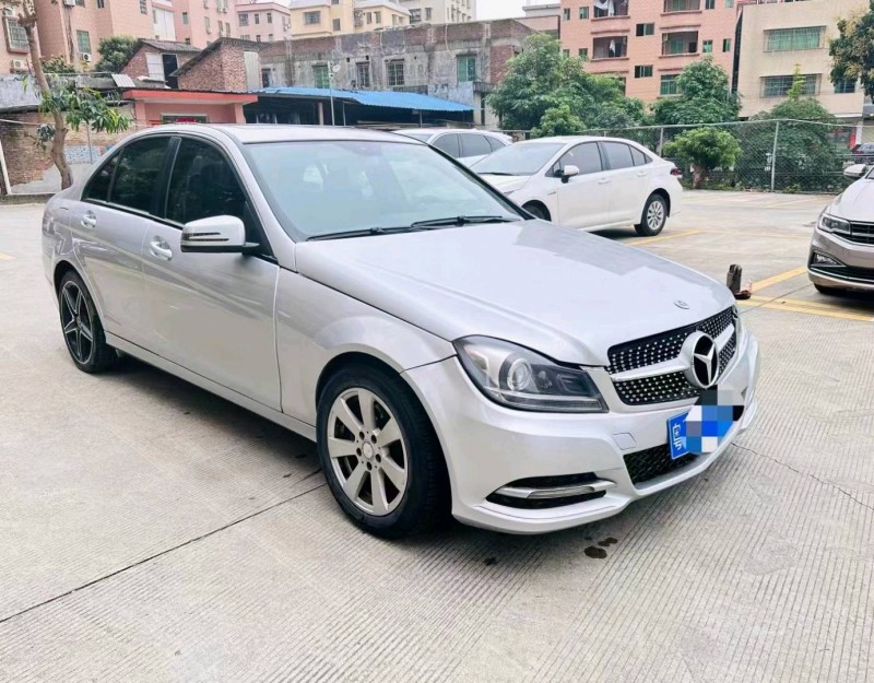 深圳12年奔驰C3