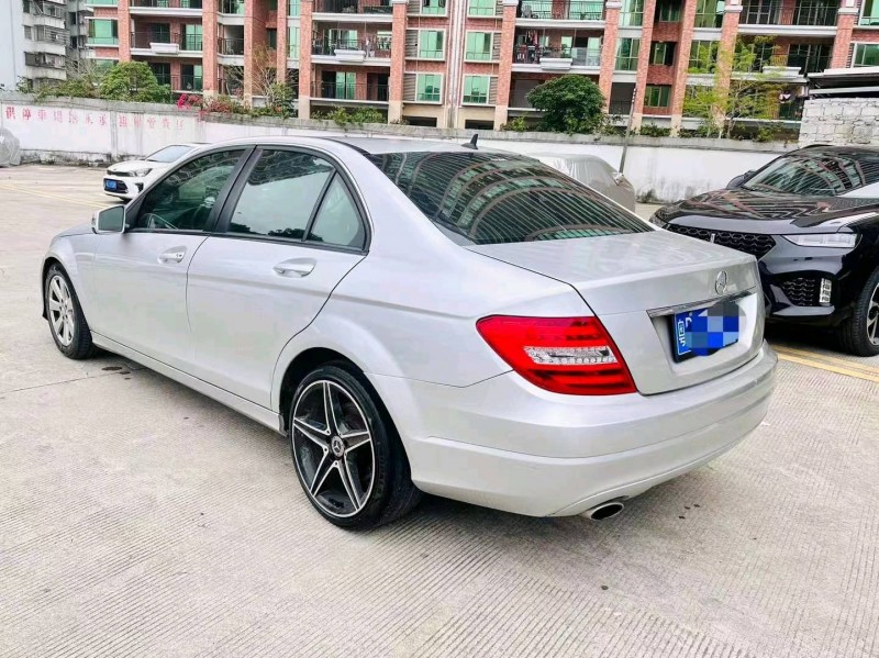 深圳12年奔驰C5