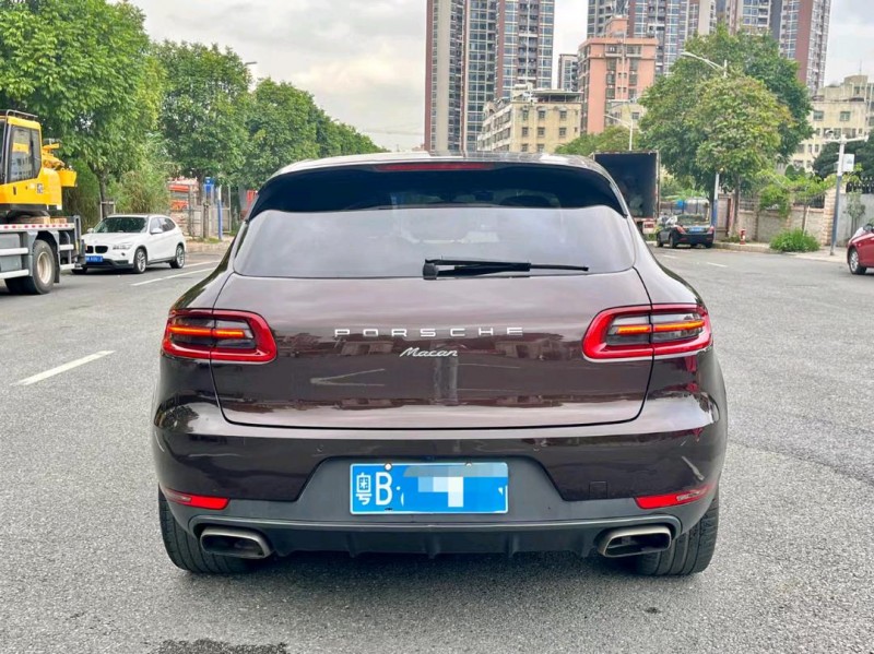 深圳14年保时捷Macan9