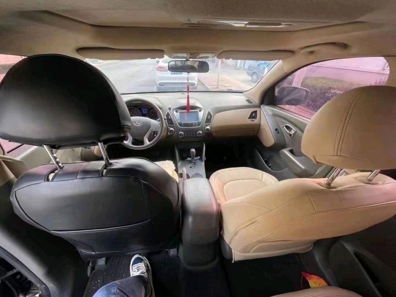 济南13年现代ix356