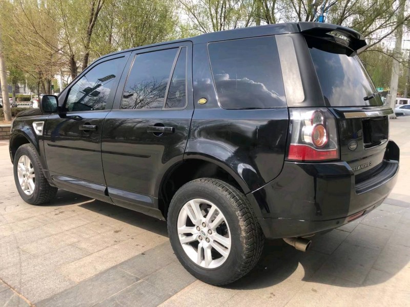 沈阳13年路虎发现神行9