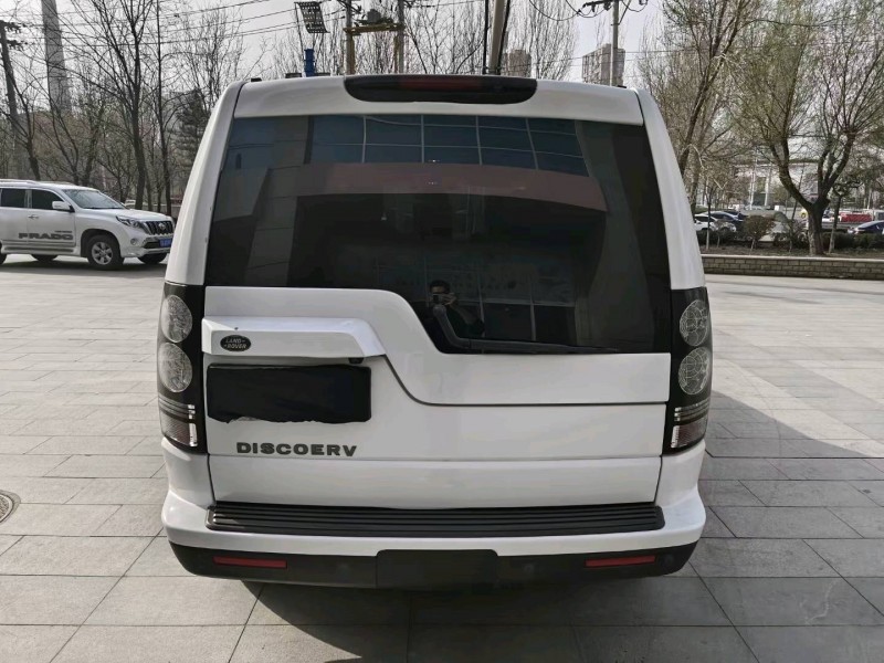 沈阳15年路虎发现6