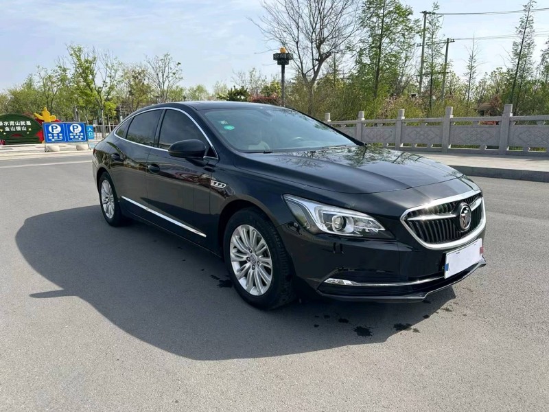 徐州17年别克君越2