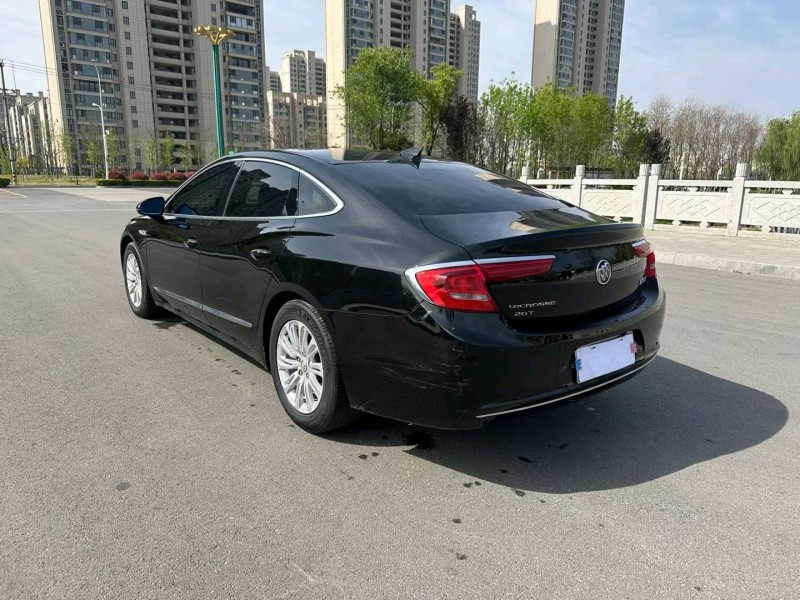 徐州17年别克君越4