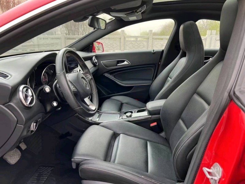 徐州18年奔驰CLA7