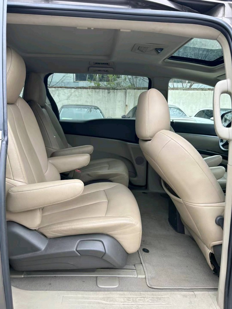 宿迁11年别克GL85