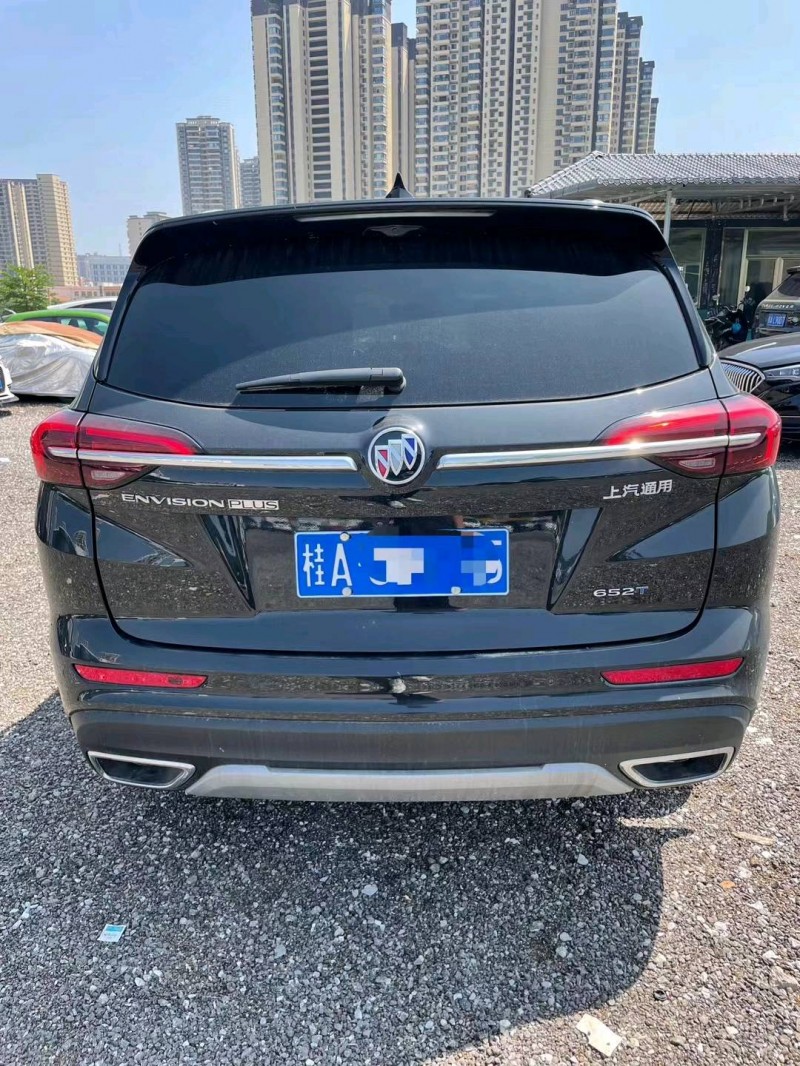 中山22年别克昂科威8