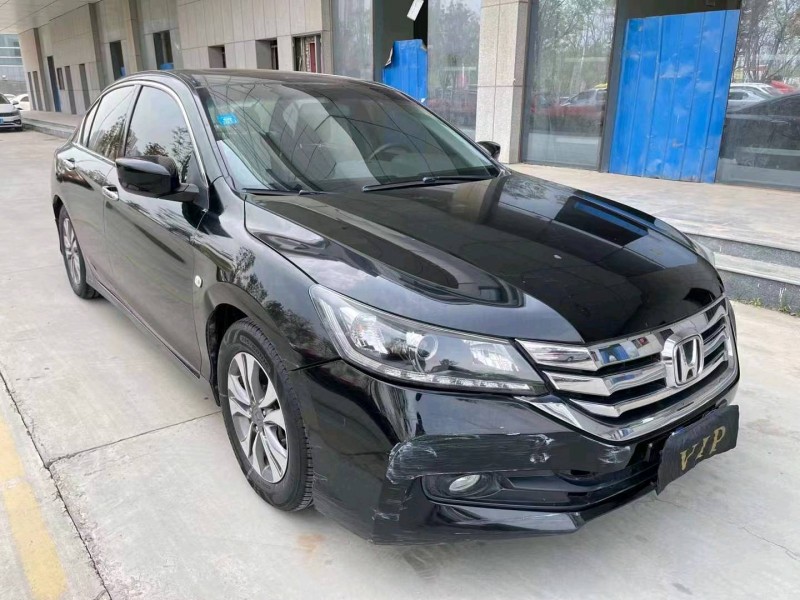 济宁14年本田雅阁3