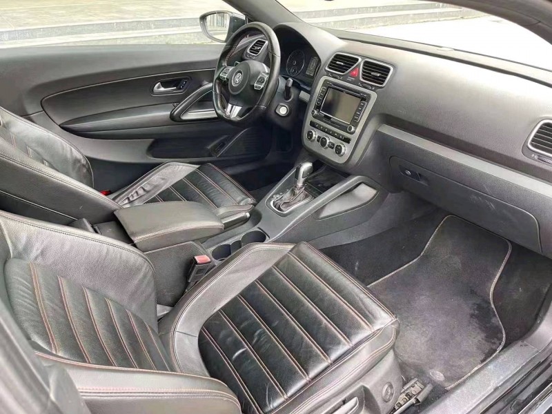 济宁14年大众尚酷5