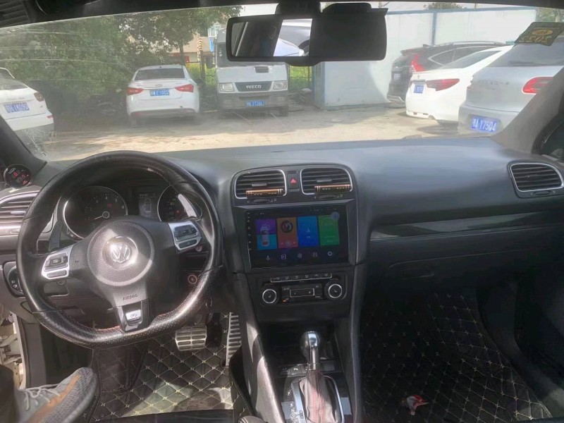 武汉10年大众高尔夫4