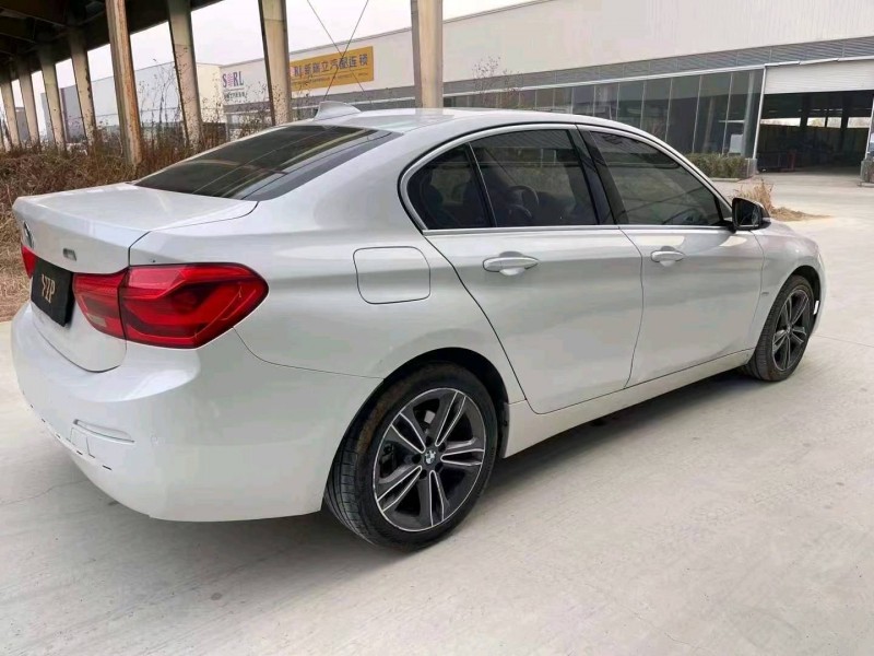 济宁18年宝马1系7