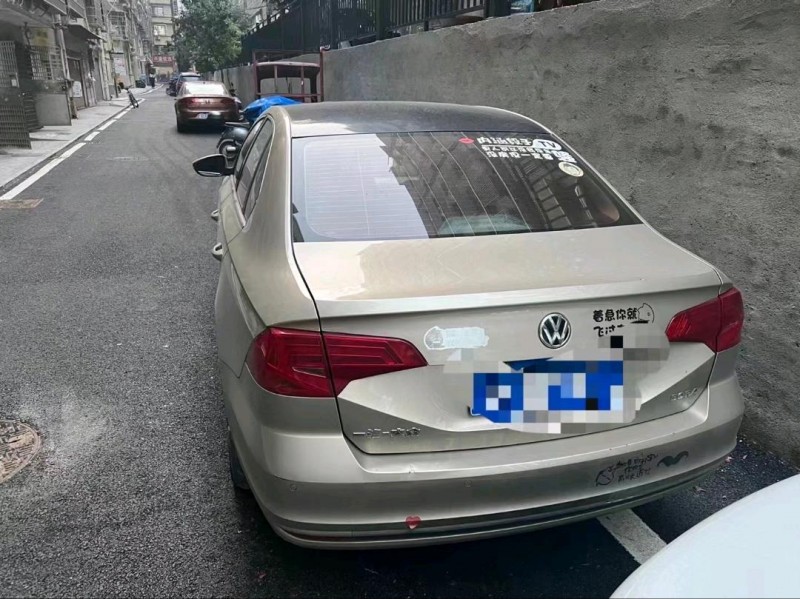 济南17年大众宝来9