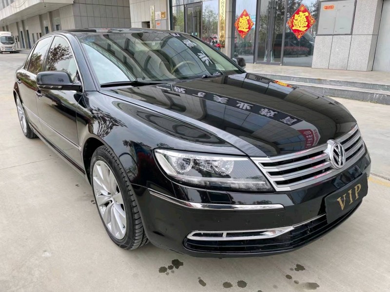 济宁11年大众辉腾2