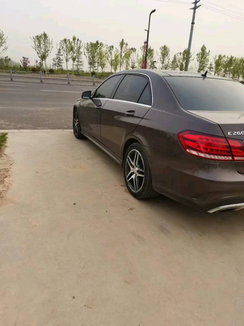 济南14年奔驰E9