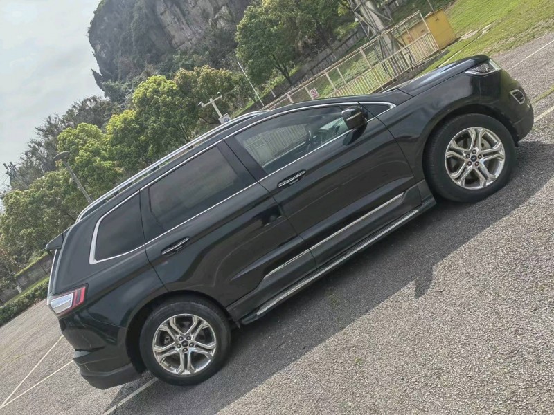 重庆16年福特锐界3