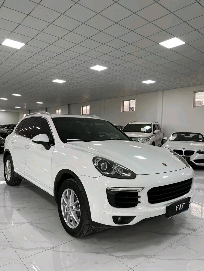 廊坊18年保时捷卡宴3