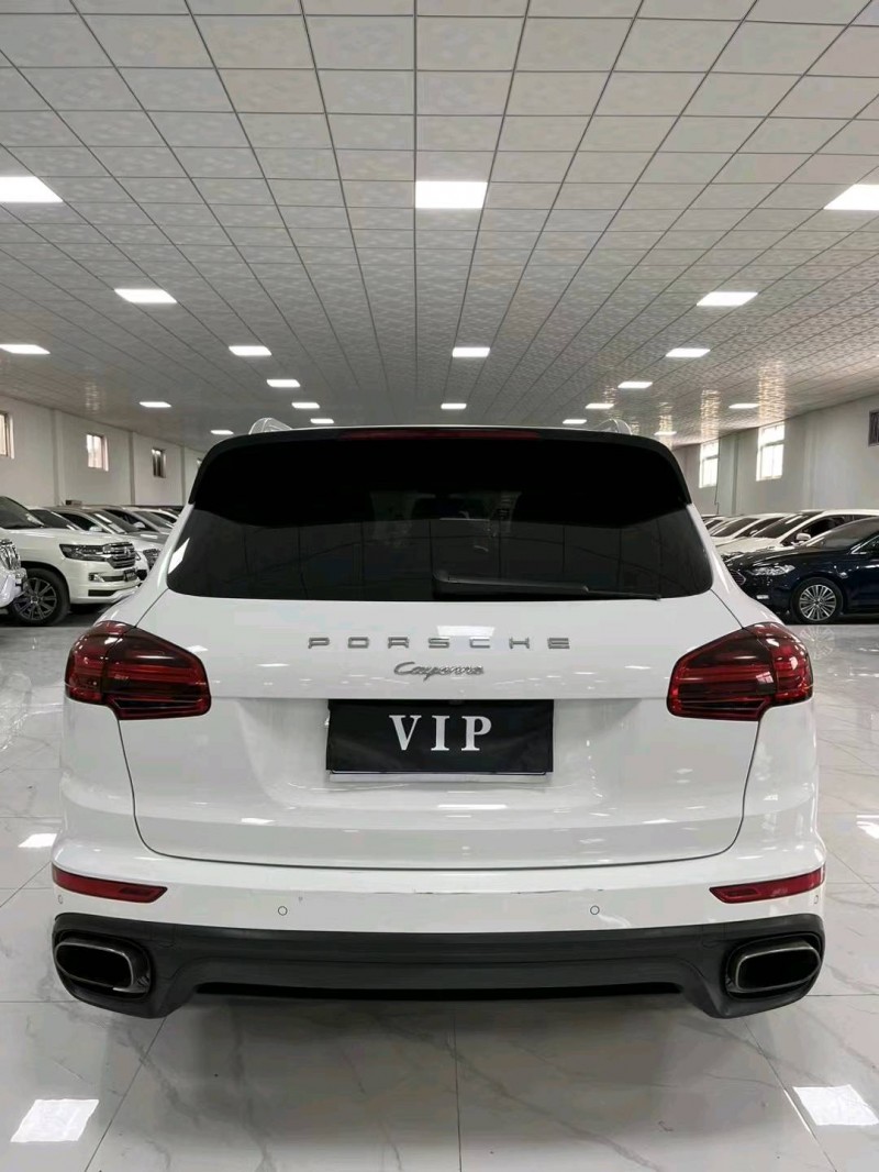 廊坊18年保时捷卡宴8