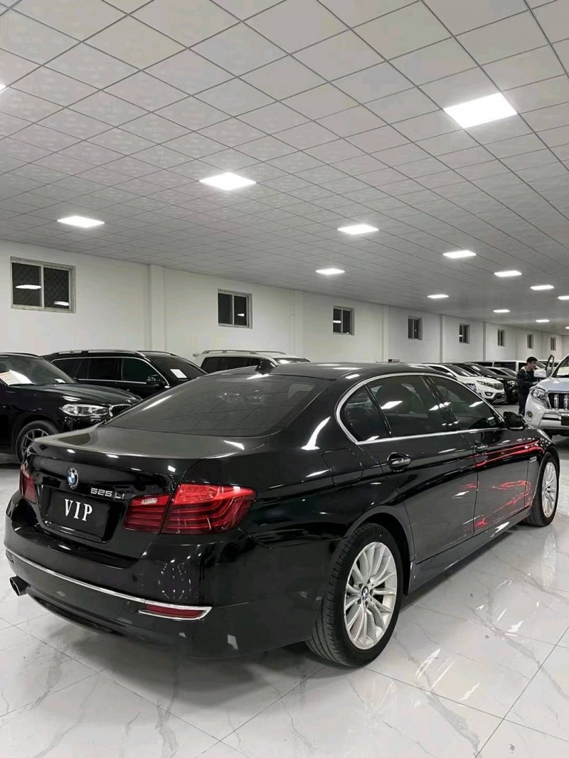 廊坊16年宝马5系8