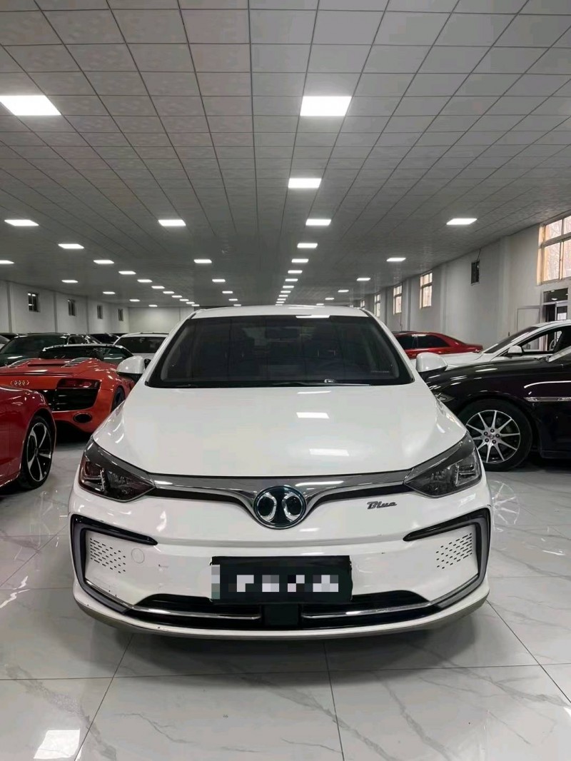 廊坊18年北汽新能源EU系列1