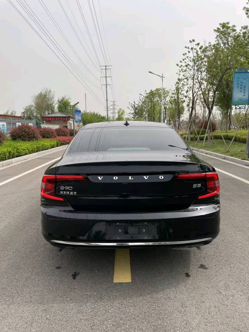 徐州21年沃尔沃S909