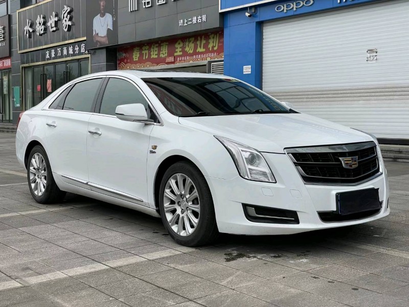 重庆17年凯迪拉克XTS2