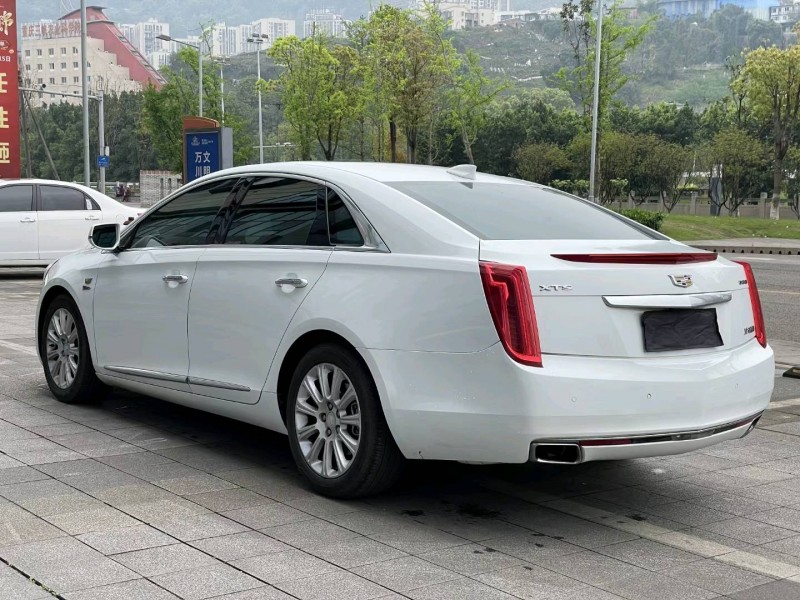 重庆17年凯迪拉克XTS5