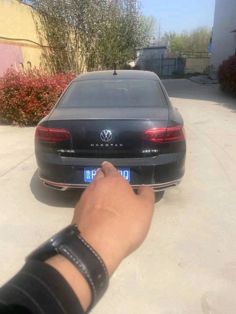 济南21年大众迈腾4