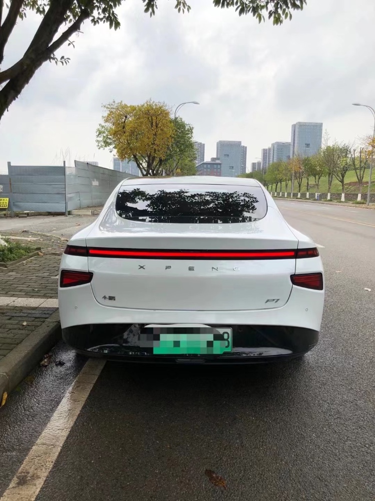 重慶21年小鵬汽車p72