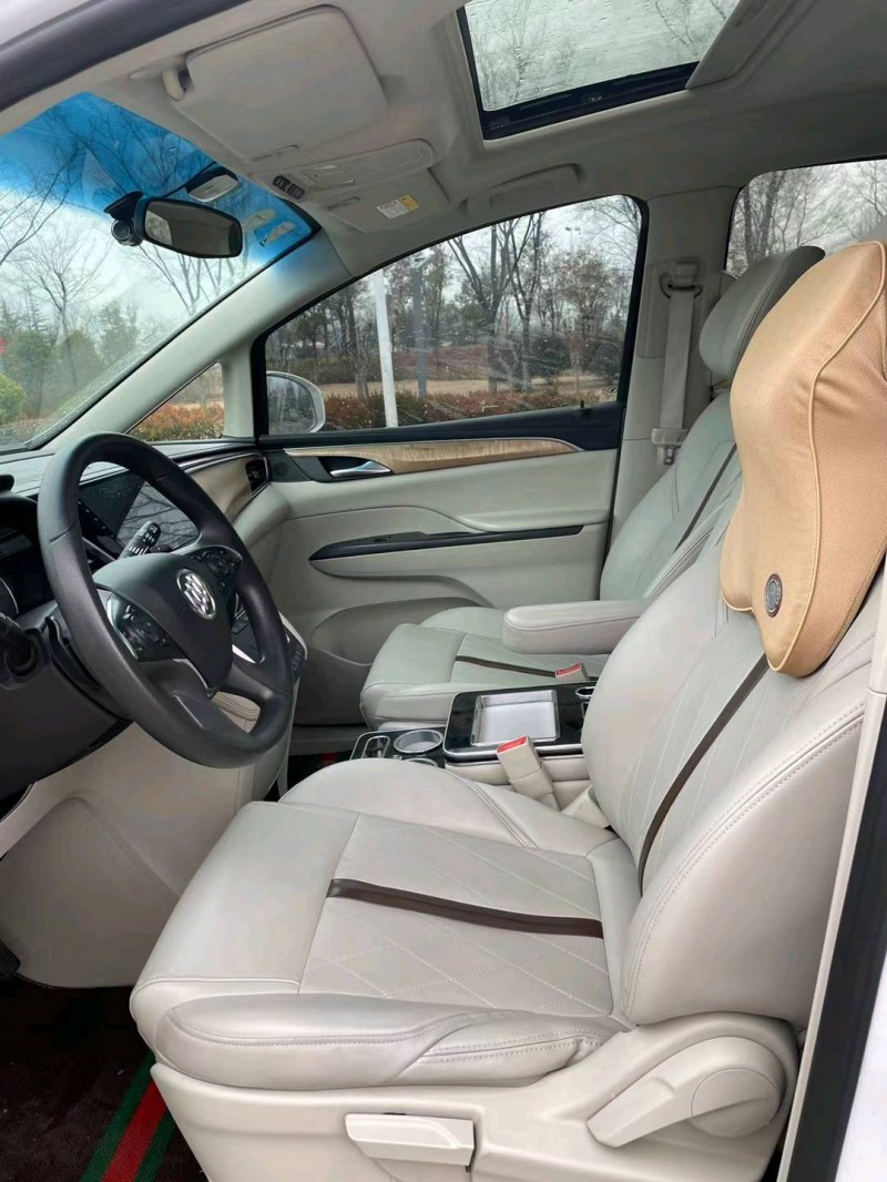 徐州17年别克GL86