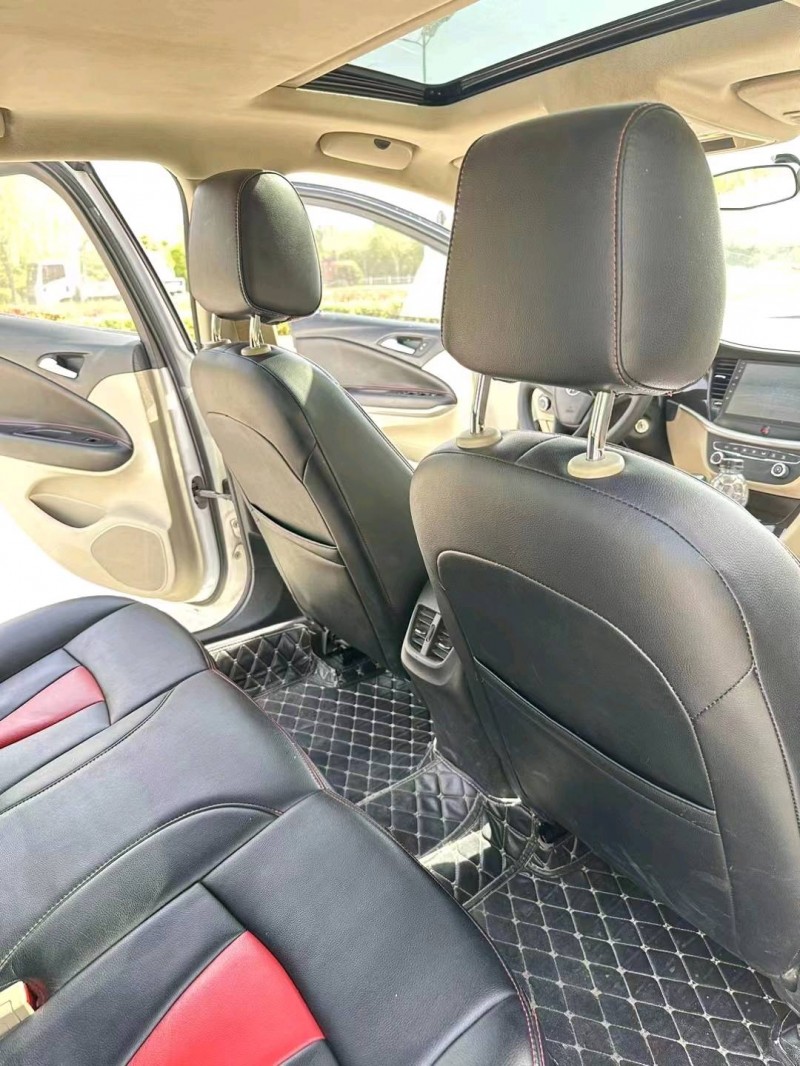 枣庄18年别克威朗5