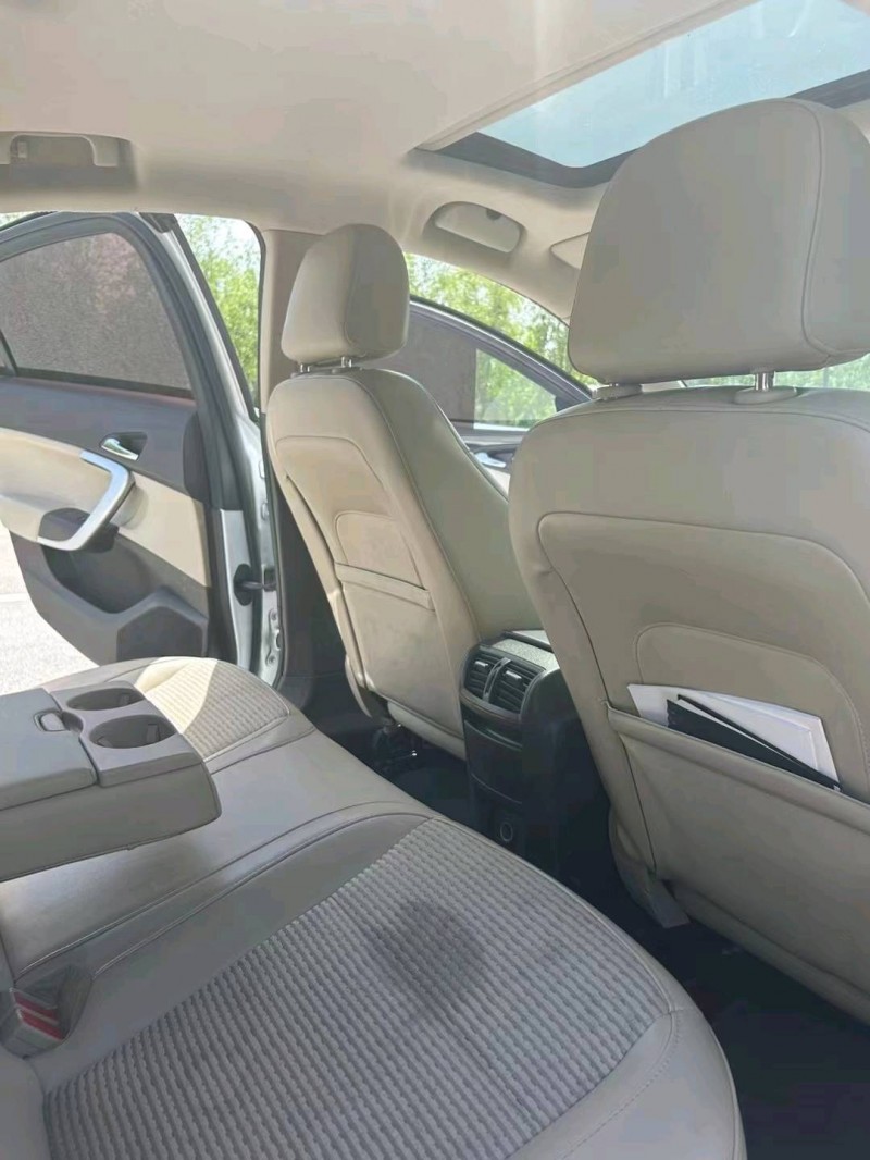 枣庄15年别克君威5