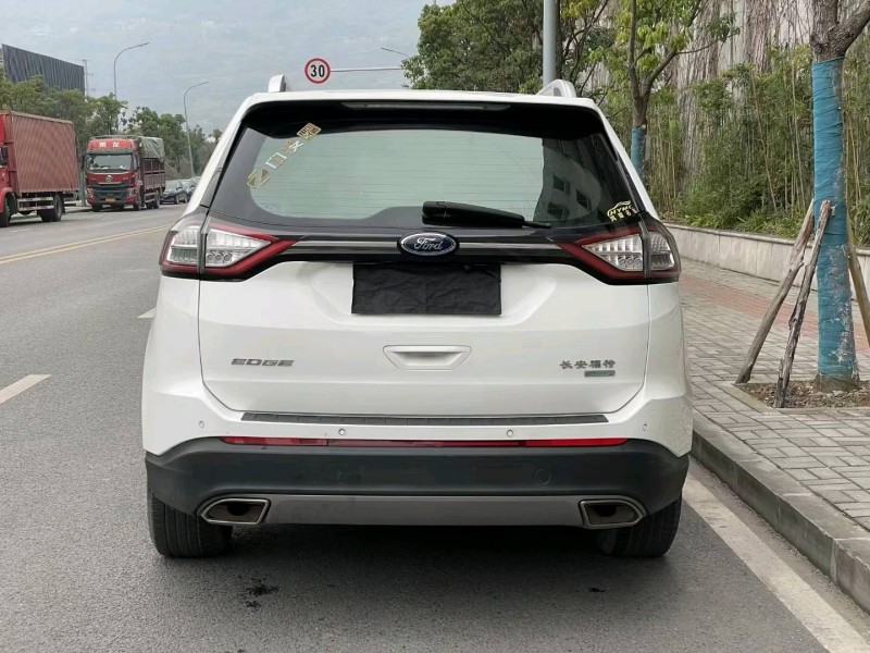 重庆18年福特锐界5