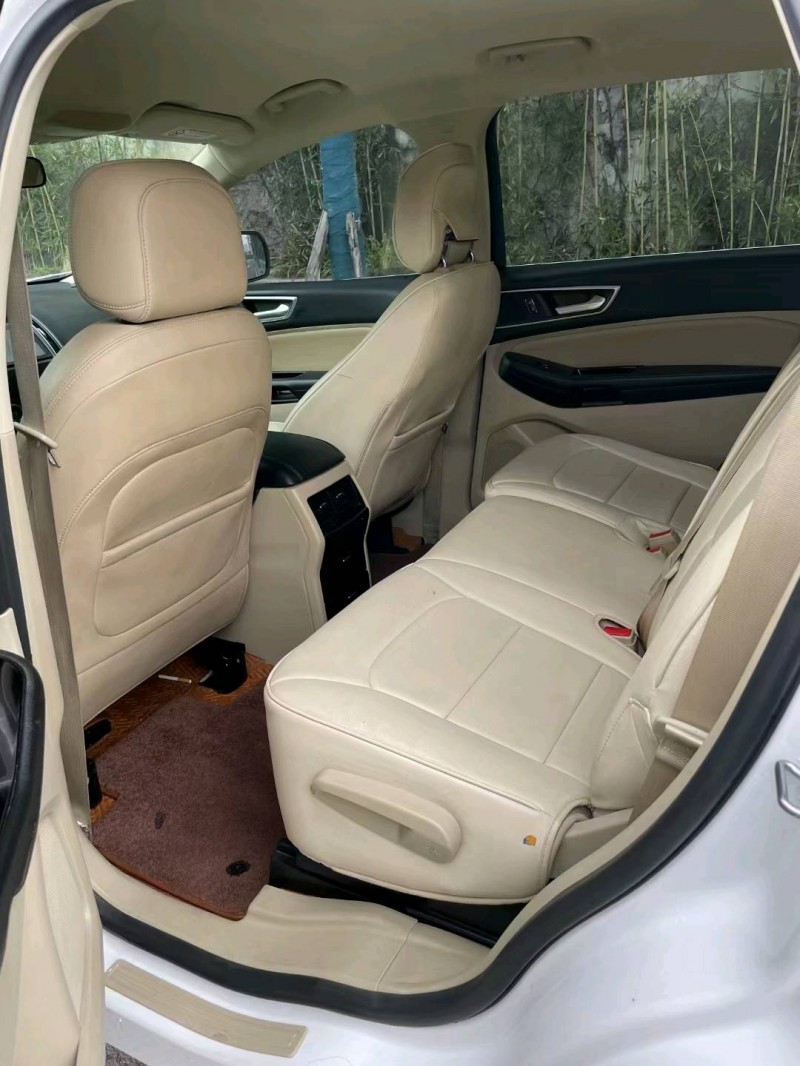 重庆18年福特锐界7