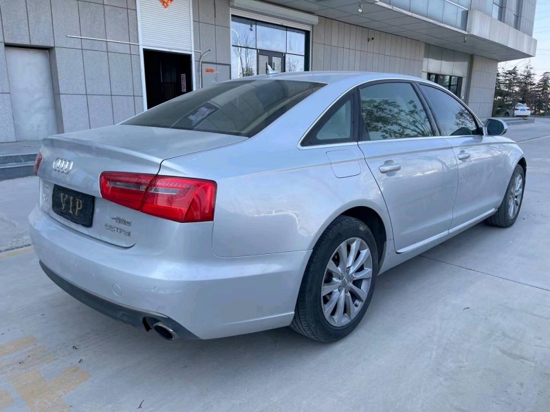 济宁15年奥迪A6L8