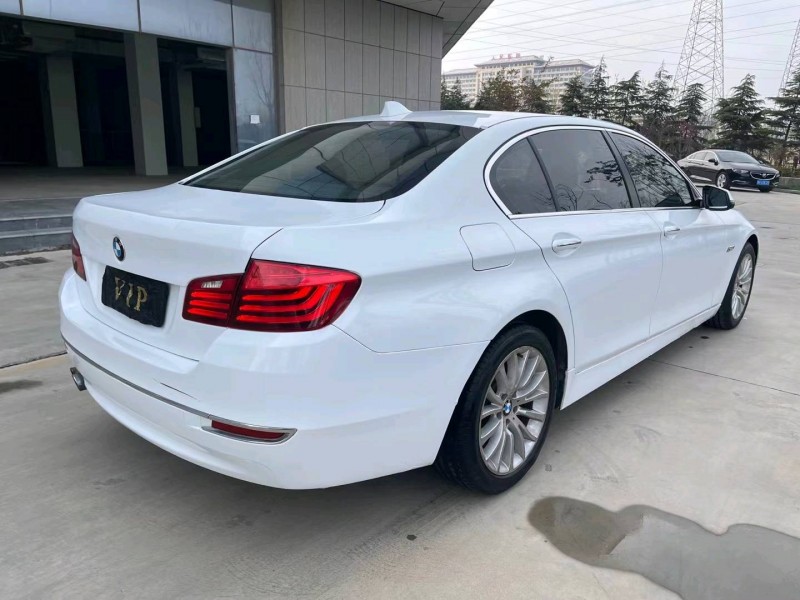 济宁14年宝马5系8