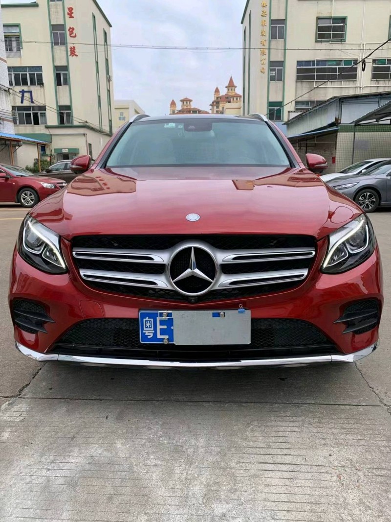 中山17年奔驰GLC1