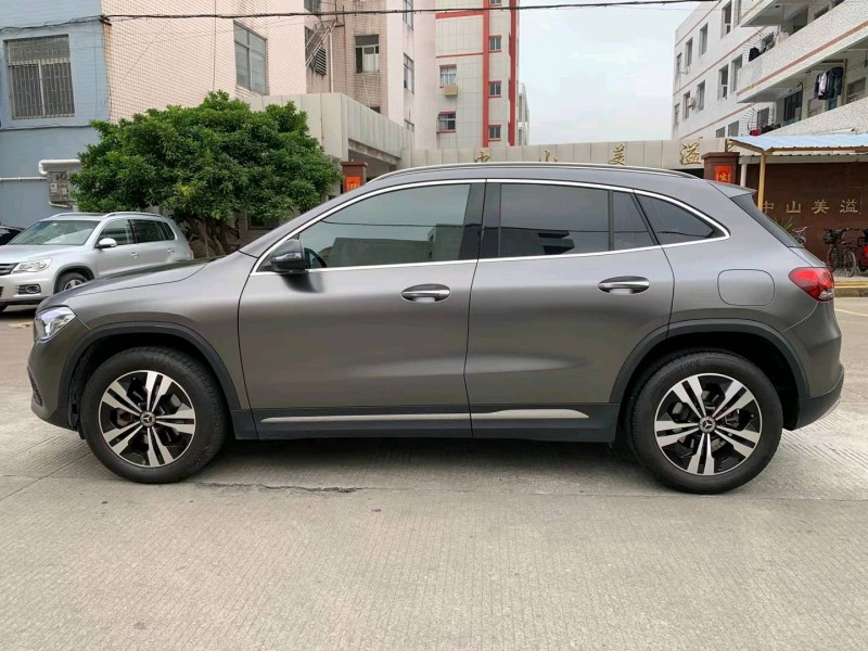 中山21年奔驰GLA3