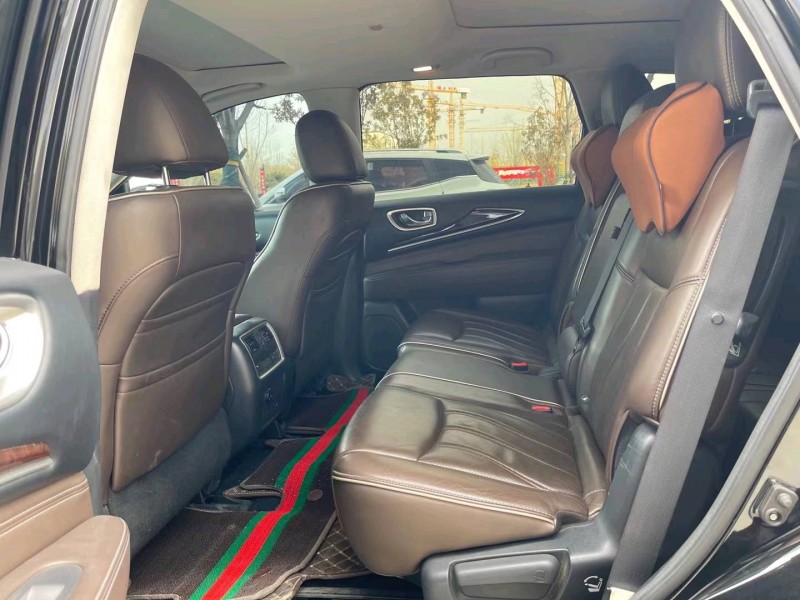 济宁17年英菲尼迪QX604