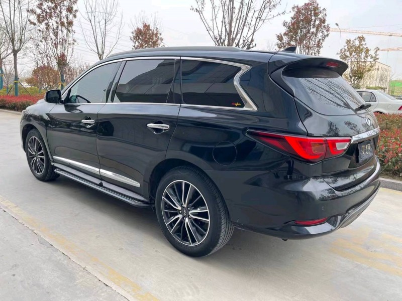 济宁17年英菲尼迪QX607