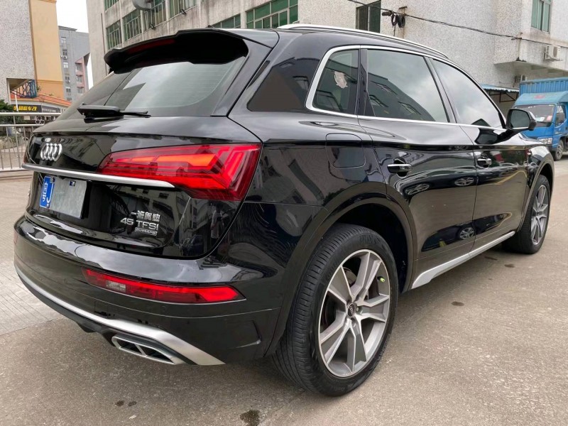 中山22年奥迪Q54