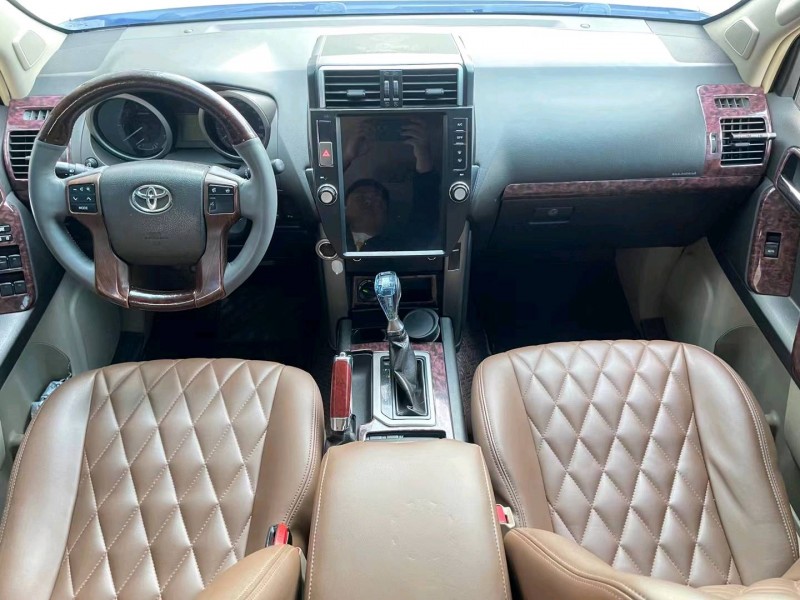 济宁14年丰田普拉多5