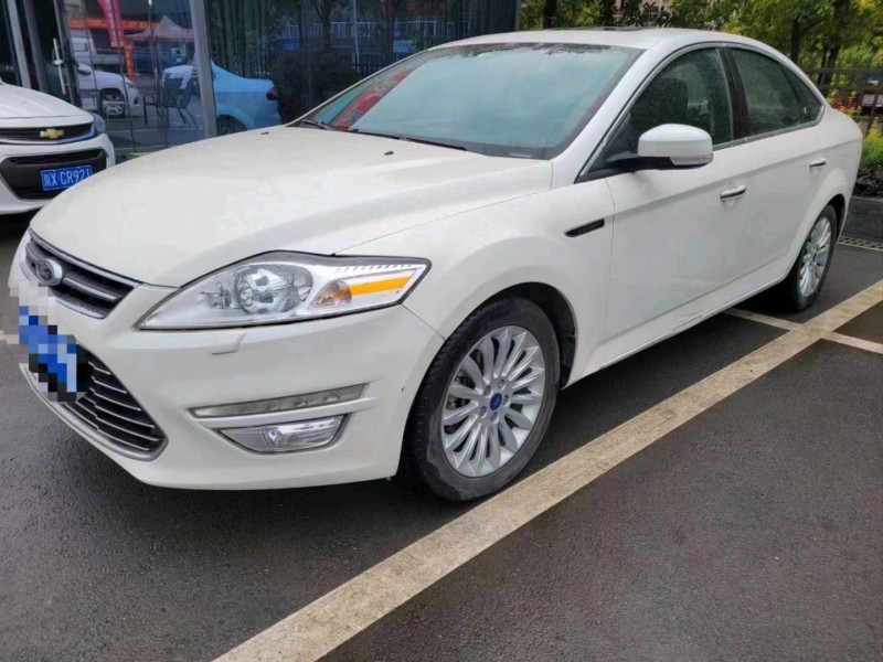 成都13年福特蒙迪欧-致胜6