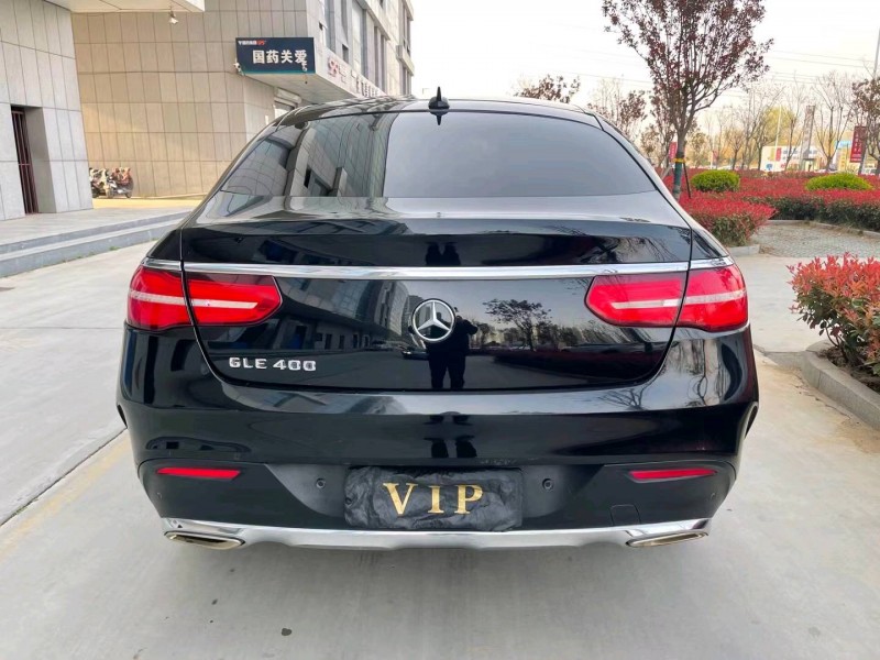 济宁16年奔驰GLE9
