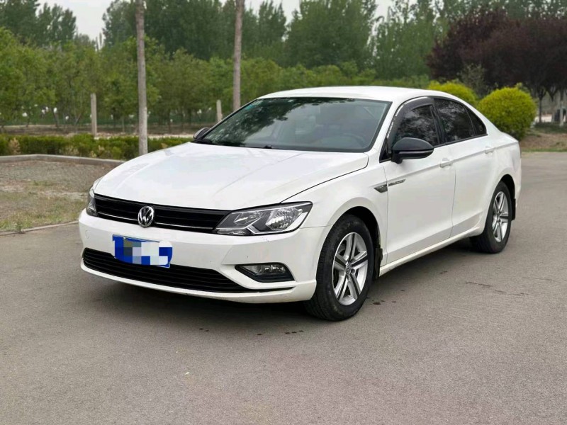 济南16年大众凌渡2