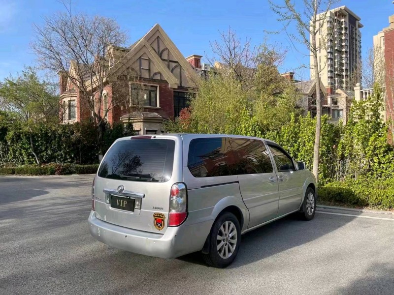 淄博11年别克GL89